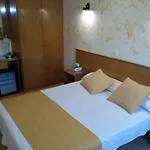 Camargo Hotel