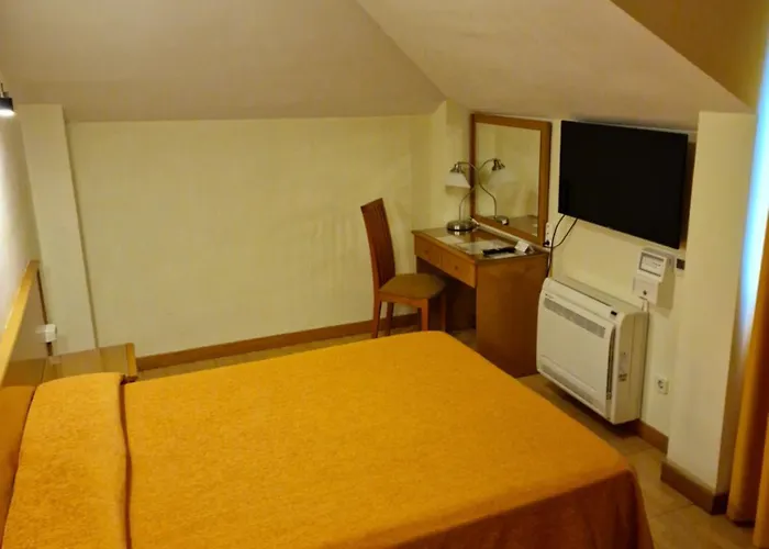 Hotel Camargo Igollo